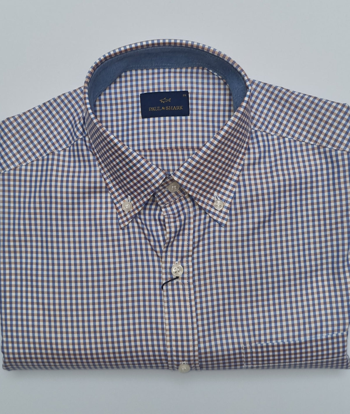 Paul &amp; Shark Cotton Twill Shirt combines timeless design with exceptional craftsmanship. Made from high-quality cotton twill, this shirt offers a soft yet durable feel, making it perfect for everyday wear.