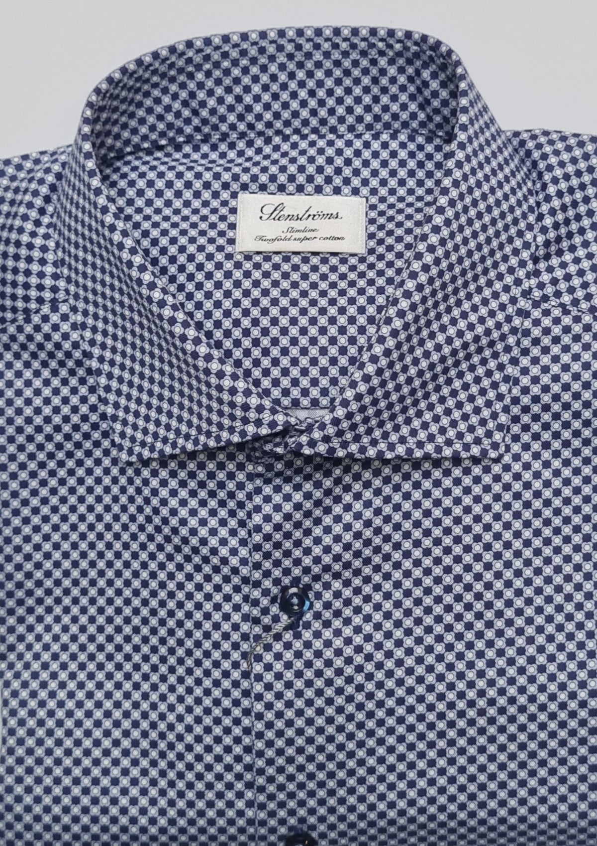 Stenstroms Print Shirt brings a modern edge to classic casual wear. Featuring a bold and stylish print, this shirt is crafted from high-quality cotton