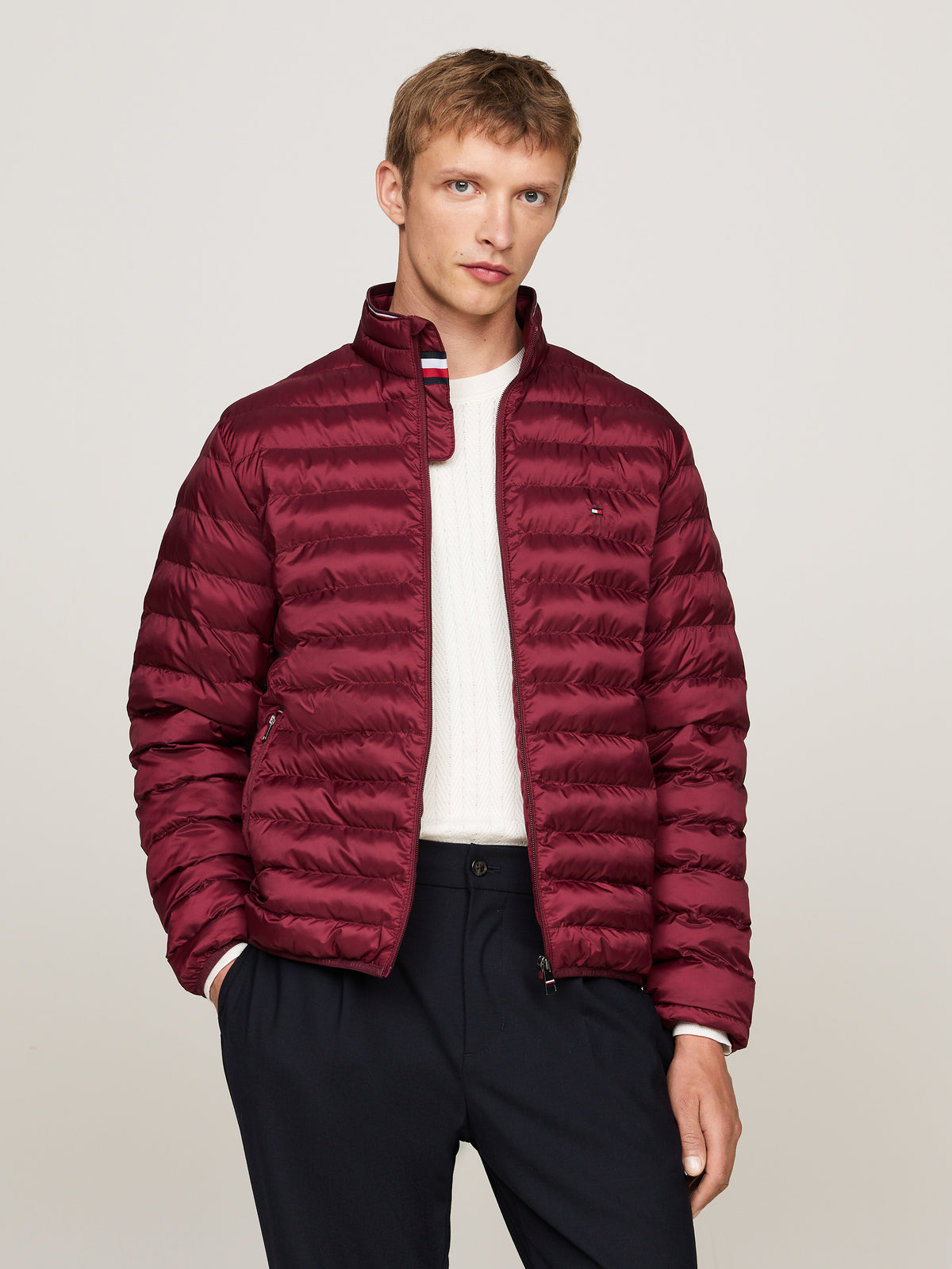 Tommy Hilfiger - Core packable circular jacket ,Featuring a camo print for utilitarian vibes, this packable padded jacket is water-repellent and has warming thermal properties.