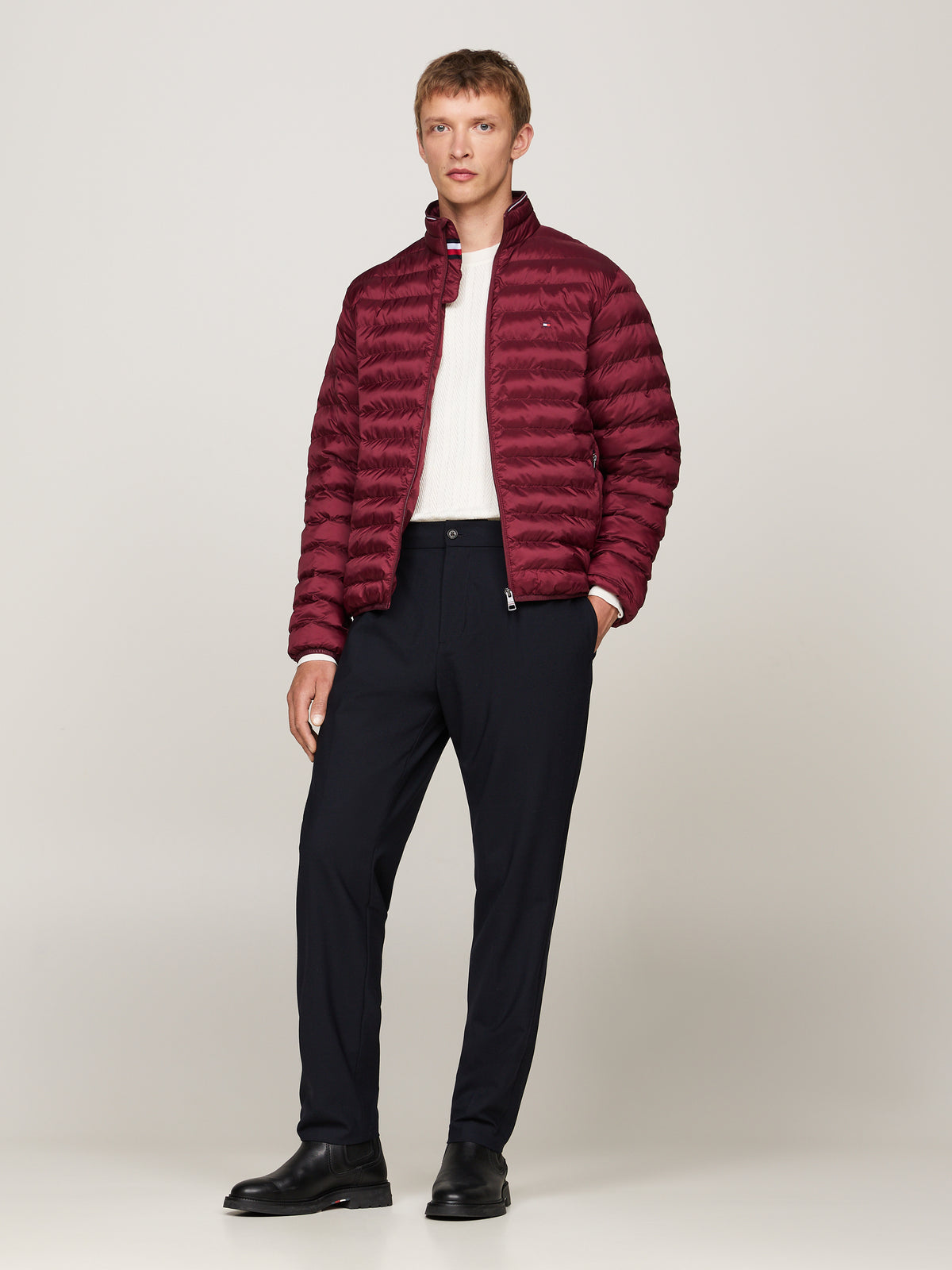 Tommy Hilfiger - Core packable circular jacket ,Featuring a camo print for utilitarian vibes, this packable padded jacket is water-repellent and has warming thermal properties.