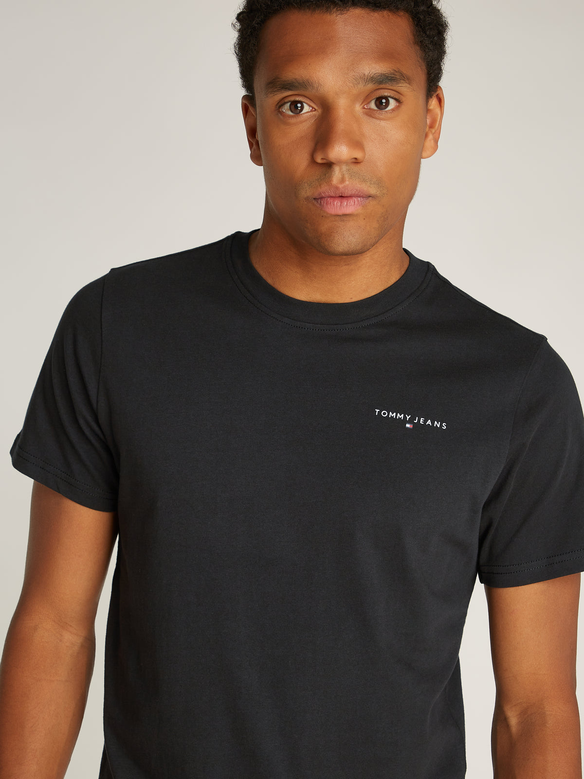 Tommy Jeans - slim linear chest tee